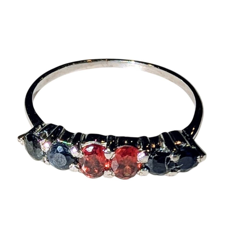 Dainty 925 Sterling Silver Garnet & Sapphire Ring Size 7 Multi Gemstone - Picture 5 of 7
